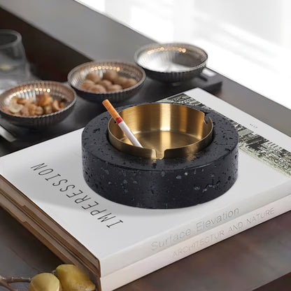 Volcanische Luxe Ronde Marmeren Asbak – Massieve Steen met Geborsteld Stalen Inzet (1.4kg)