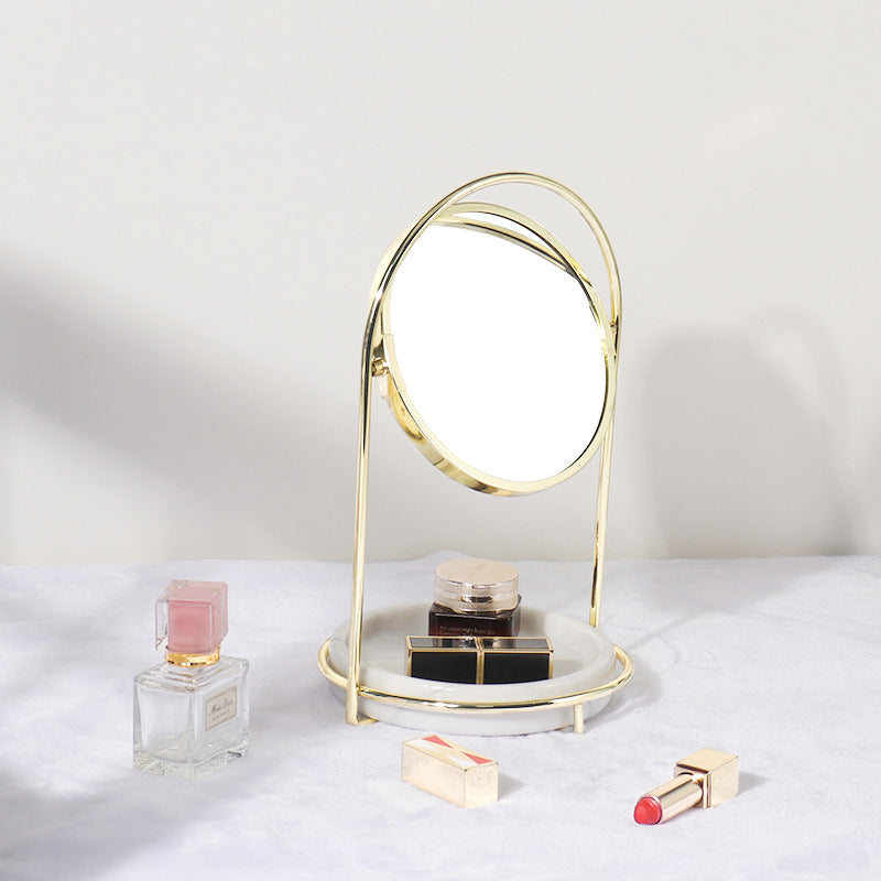 Elegante marmeren make-upspiegel met dienblad – metalen afwerking in twee tinten