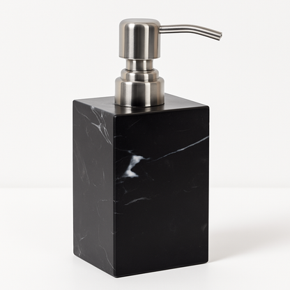 Luxe marmeren zeepdispenser – 1kg massief steen met metalen pomp