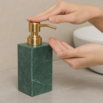 Luxe marmeren zeepdispenser – 1kg massief steen met metalen pomp