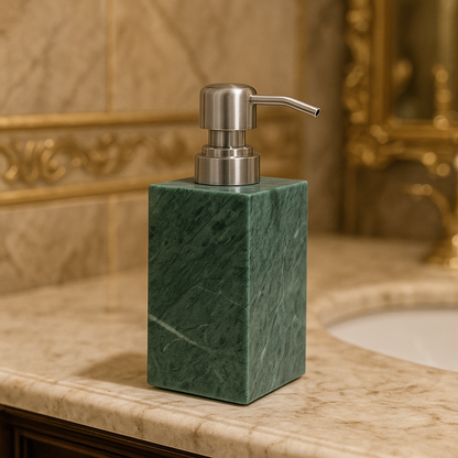 Luxe marmeren zeepdispenser – 1kg massief steen met metalen pomp